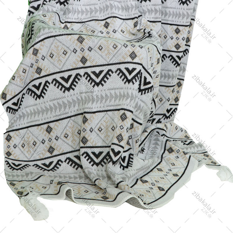 شال مبل بوهو مشکی از نمای نزدیک