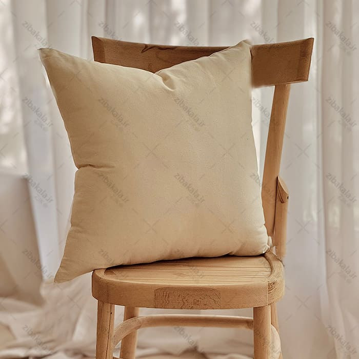 کوسن مخمل ساده کرمی