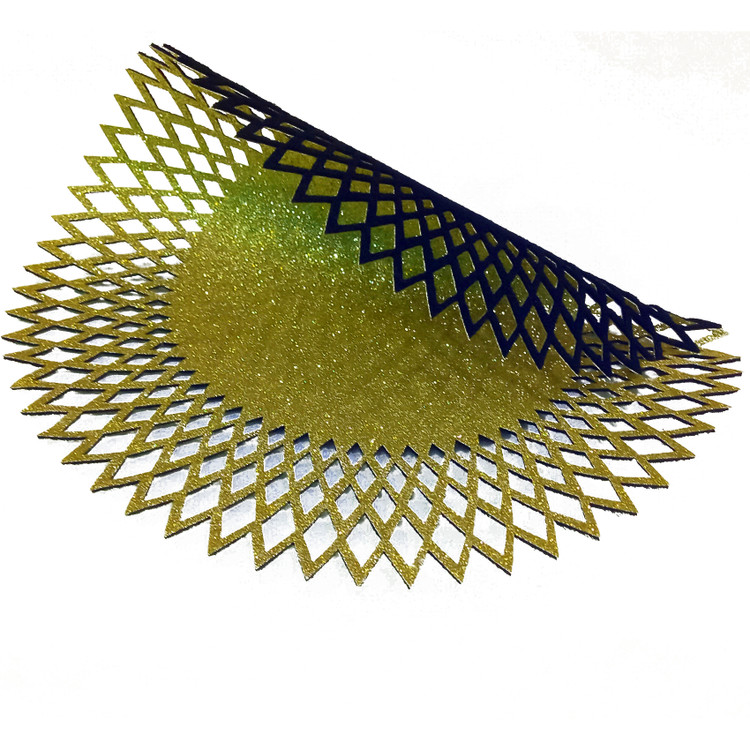 رومیزی چرم اکلیلی طرح خورشید رنگ بژ با آستر نمدی